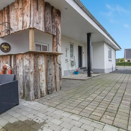 펜션 Holiday Loan - 25km From The Sea By Interhome *