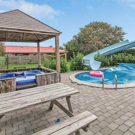 펜션 Holiday Loan - 25km From The Sea By Interhome *